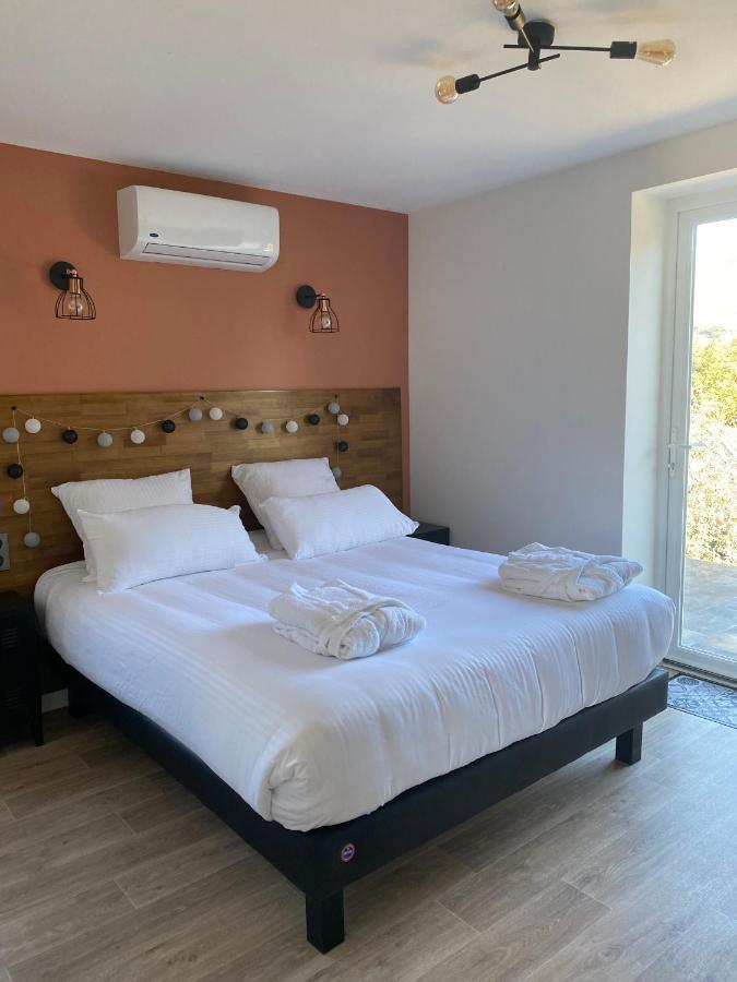 Villa Ghjuvan - Sea, Mountain & Spa Peri Buitenkant foto