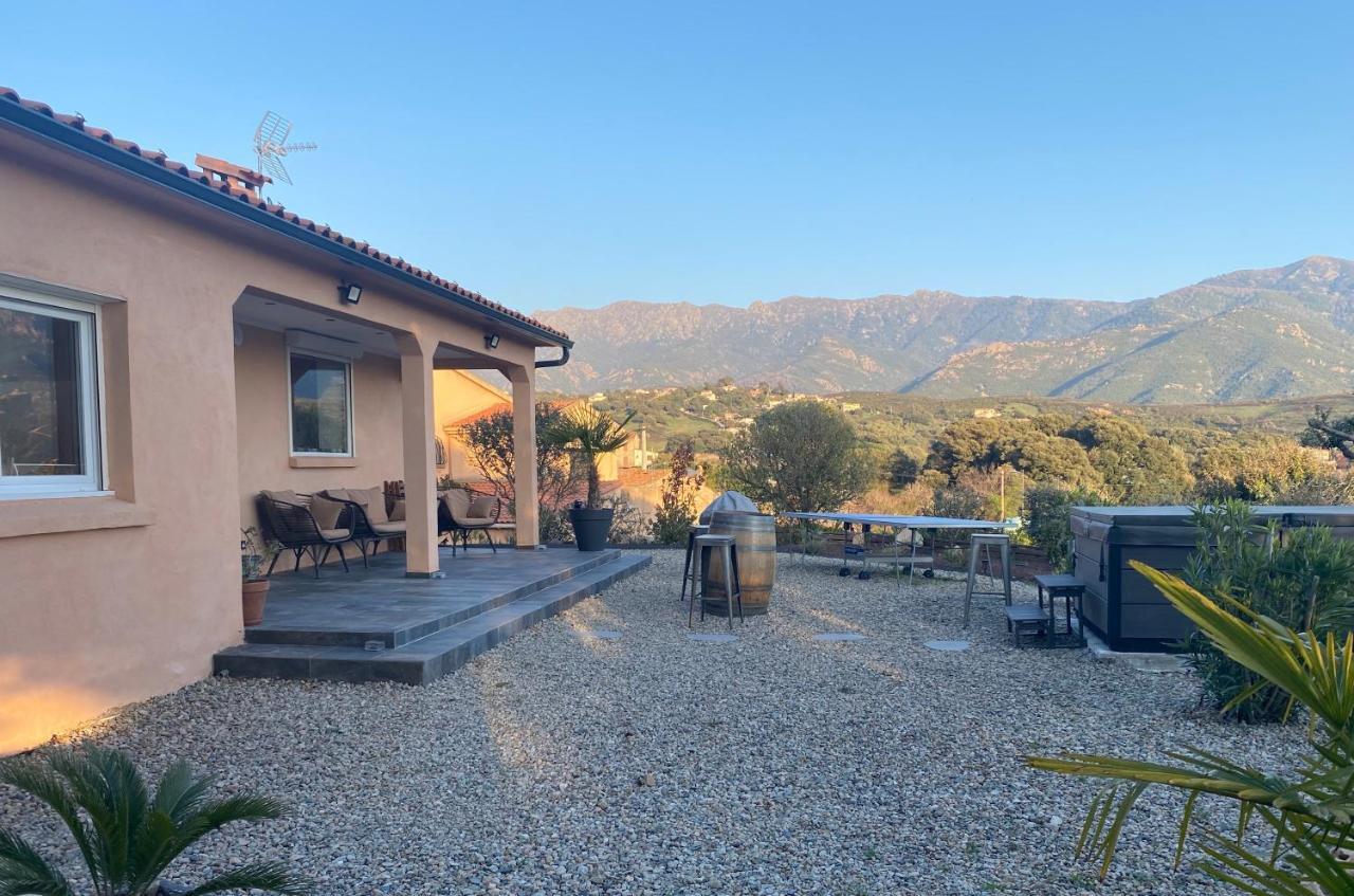 Villa Ghjuvan - Sea, Mountain & Spa Peri Buitenkant foto